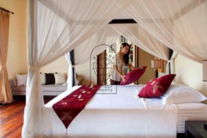 3 bedroom villa Umalas bedroom Balinese style interior