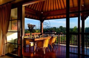 3 bedroom villa Umalas upper terrace wooden balcony view