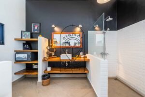 2 bedroom villa rental Ubud ensuite bathroom