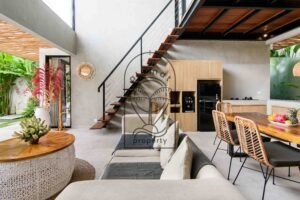 modern 4 bedroom leasehold villa Umalas living room