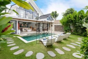Bali villa pool and garden design