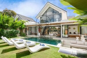 Bali villa pool and garden design
