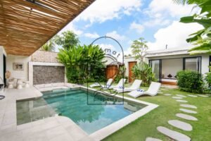 Bali villa pool and garden design