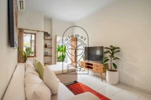 Modern 2 bedroom villa with garden in Bali