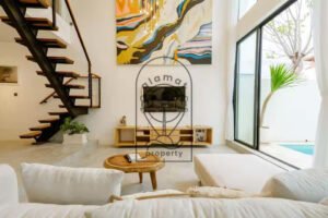 Modern tropical living room at Villa Kaishi