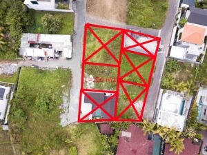 Freehold land for sale in Kedungu with 200 square meter plot outlined in red