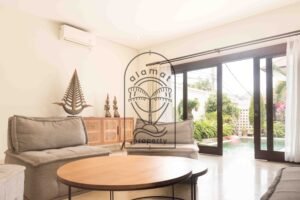 living room with pool view of Villa Aruna Sari Bali