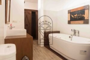 Bathtub in Villa Aruna Sari Bali