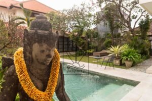 Buddah welcomes you in villa Aruna Sari Bali